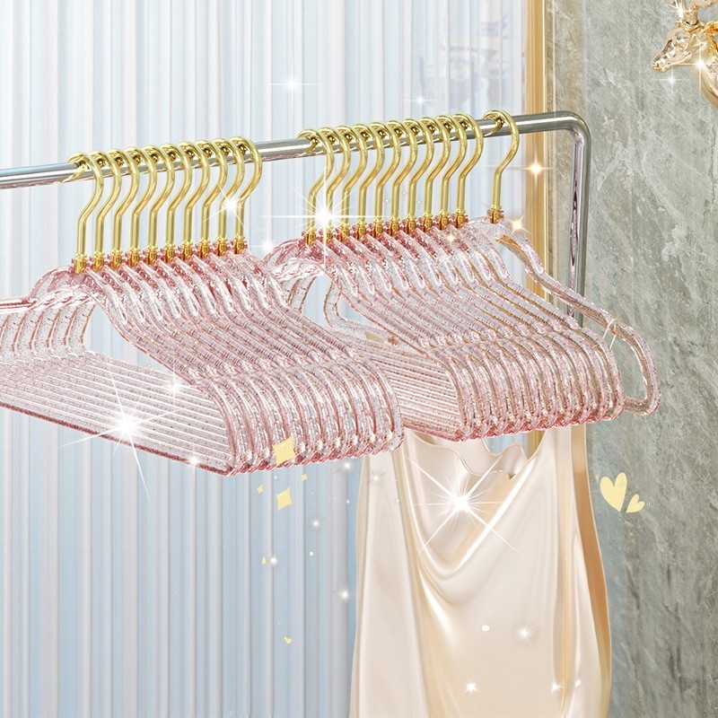 Jumper ไม้แขวนเสื้อสแตนเลส เคลือบพลาสติก กลิตเตอร์ ลายฟรุ้งฟริ้ง มีลายในพลาสติก ขนาด 40*22 cm แพ็ค10