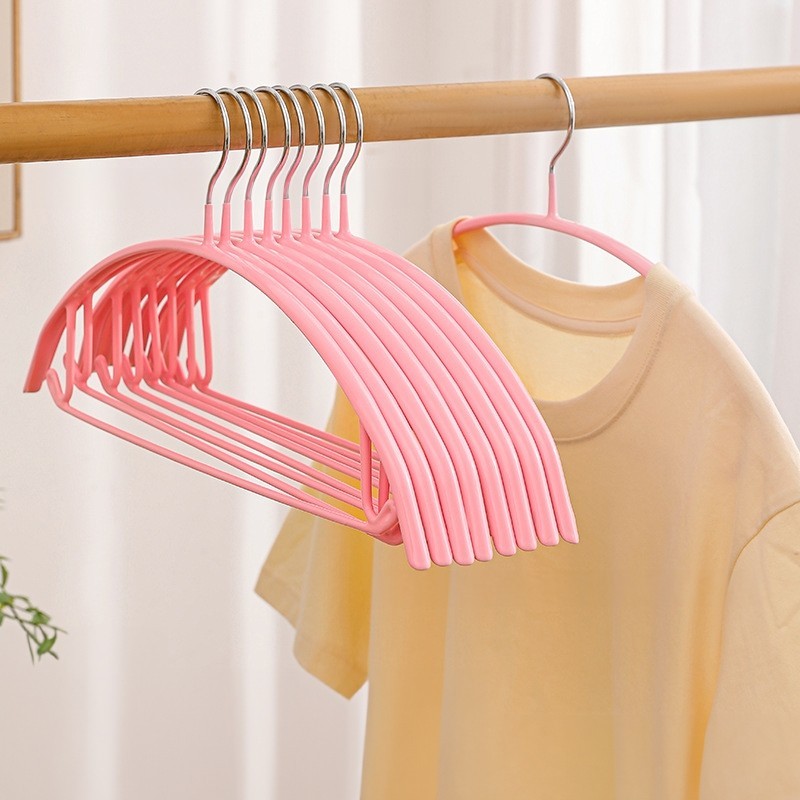 Jumper Kids ไม้แขวนเสื้อ เคลือบซิลิโคนหนาพิเศษ มาพร้อมตะขอเสริม เเขวนเสื้อสายเดี่ยวได้ กันลื่น 1แพ็ค มี 5 ชิ้น