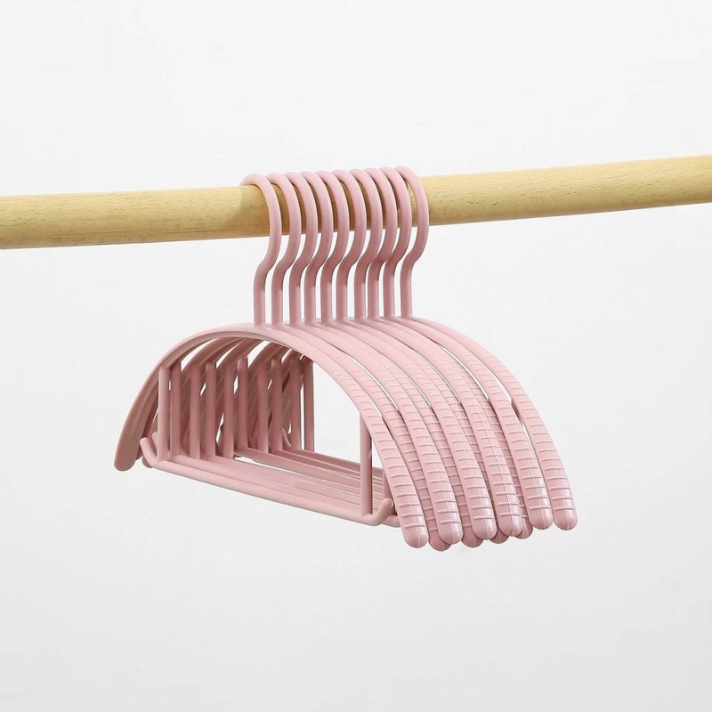 (10 ชิ้น) Jumper Kids ไม้แขวนเสื้อ ผู้ใหญ่ ไม้แขวนผ้า พลาสติก PP พร้อมตะขอเกี่ยวและร่องกันลื่น